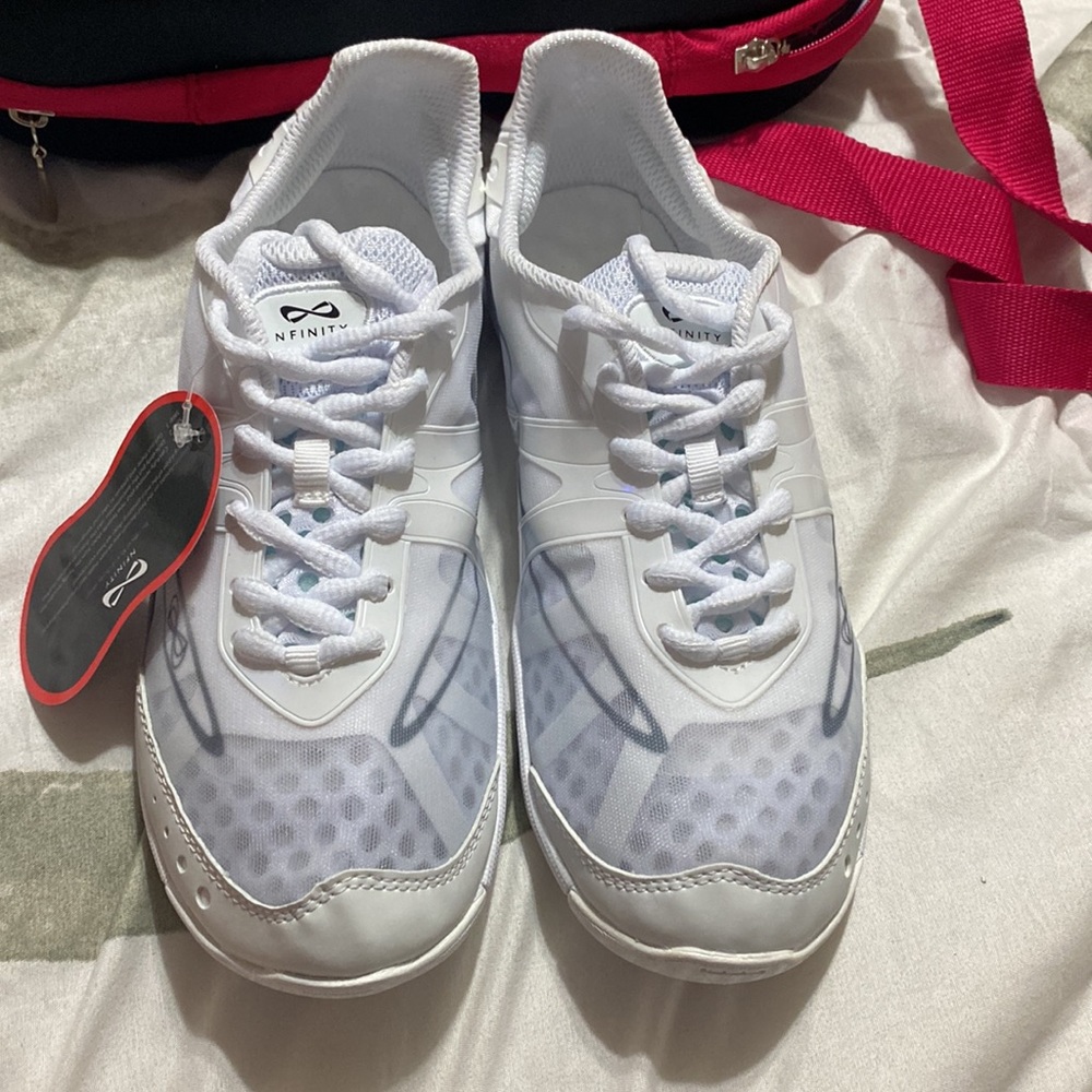 BRAND NEW INFINITY CHEER SHOES (size 8.5)
